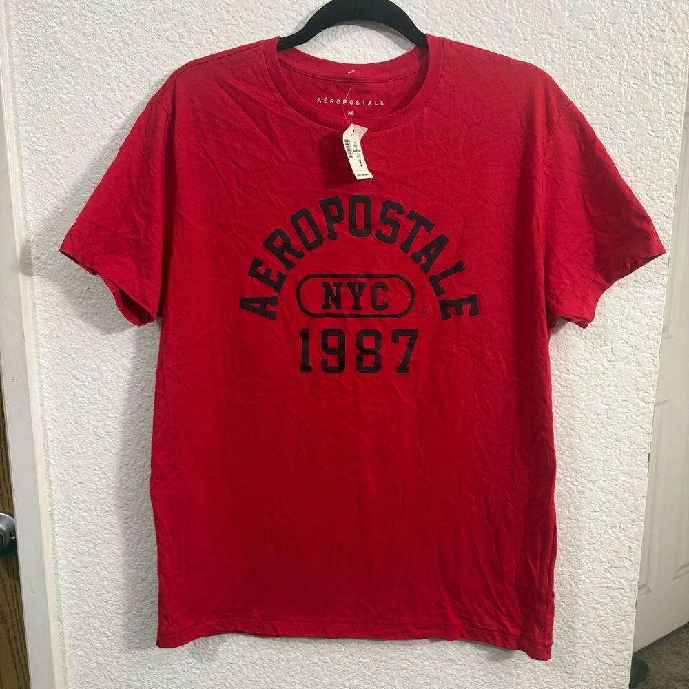 Aeropostale Arch Appliqué NYC 1987 Red Graphic Tee Men's‎ Medium